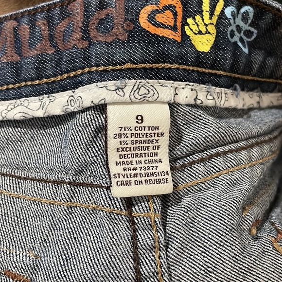 Mudd Juniors Jean Shorts - Picture 3 of 3